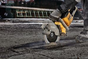 Kotúč segmentový diamantový ELITE 230x10mm asfalt DEWALT DT20466